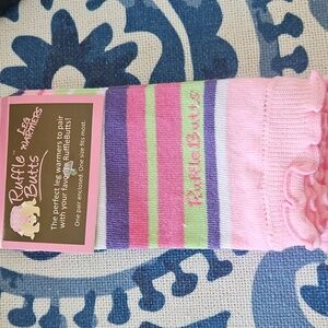 Ruffle Butts leg warmers